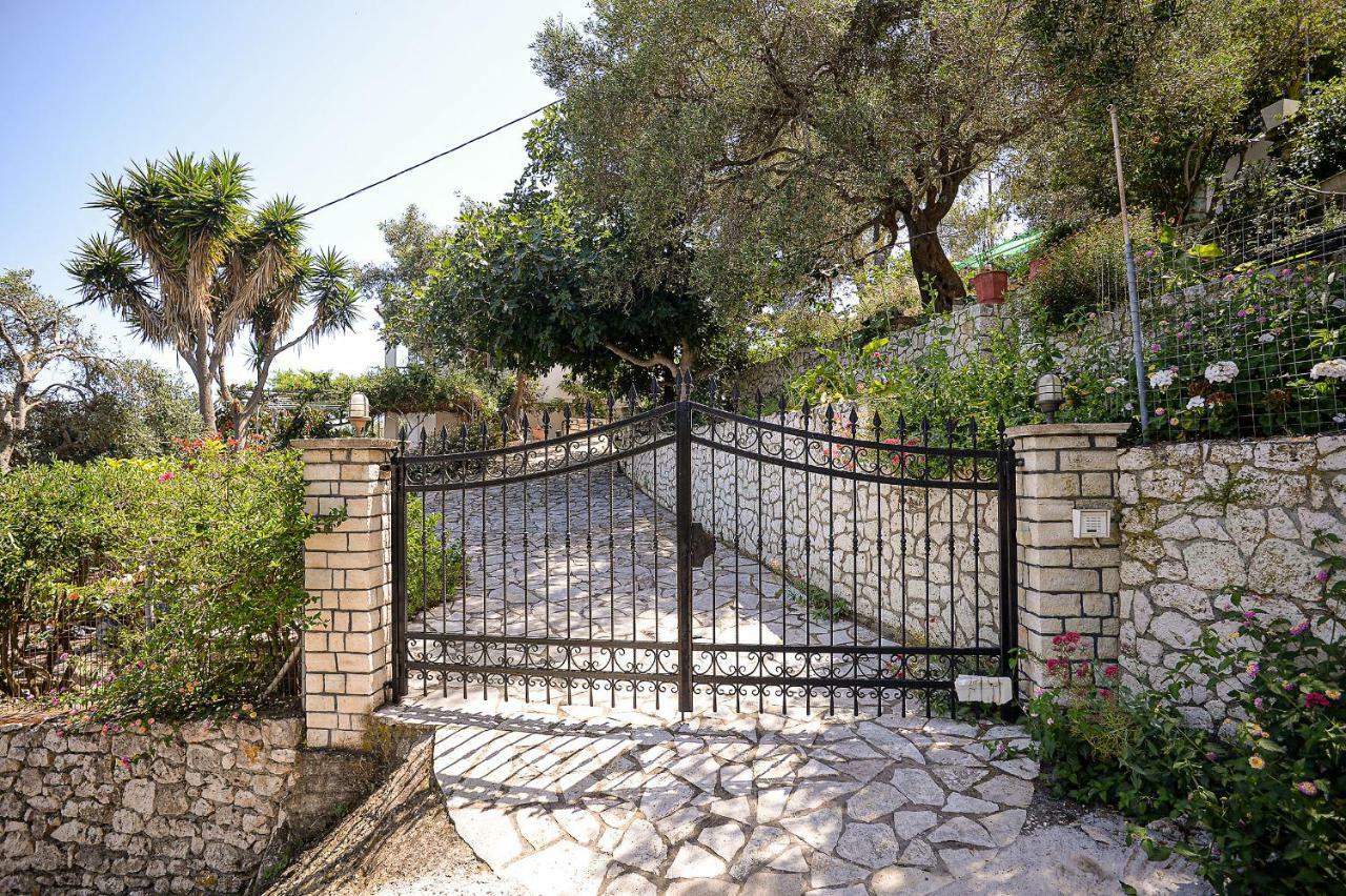 Marina'S House Villa ไกออส ภายนอก รูปภาพ